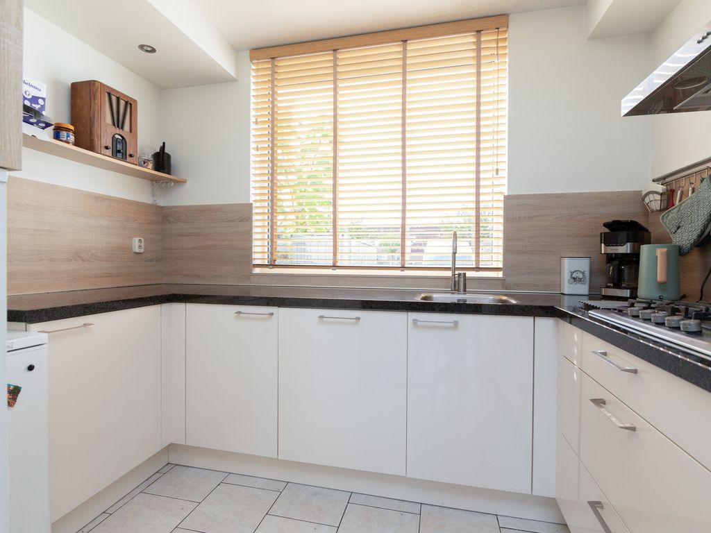 Wilgeroosje 58, Sneek