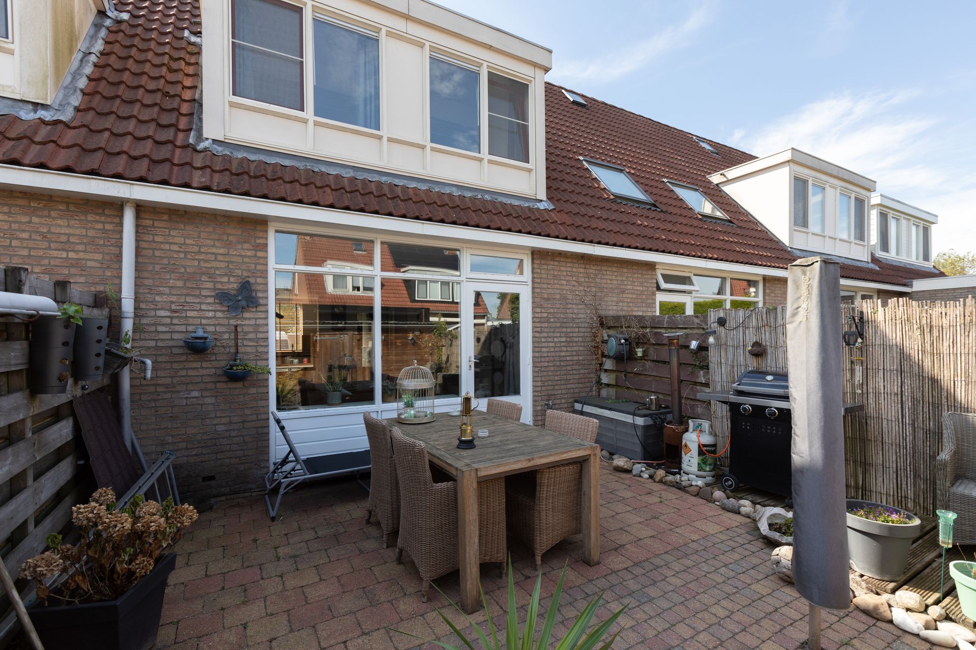 Wilgeroosje 58, Sneek