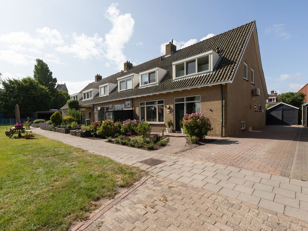 Lammert Scheltesstraat 23, Pingjum
