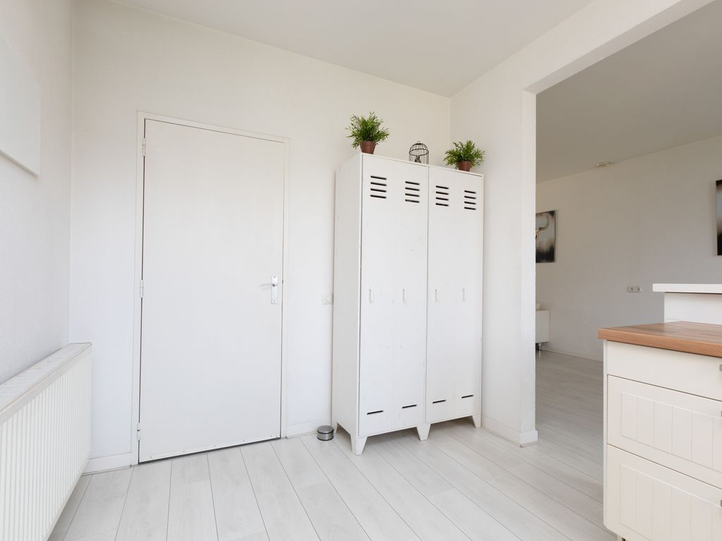 Lammert Scheltesstraat 23, Pingjum