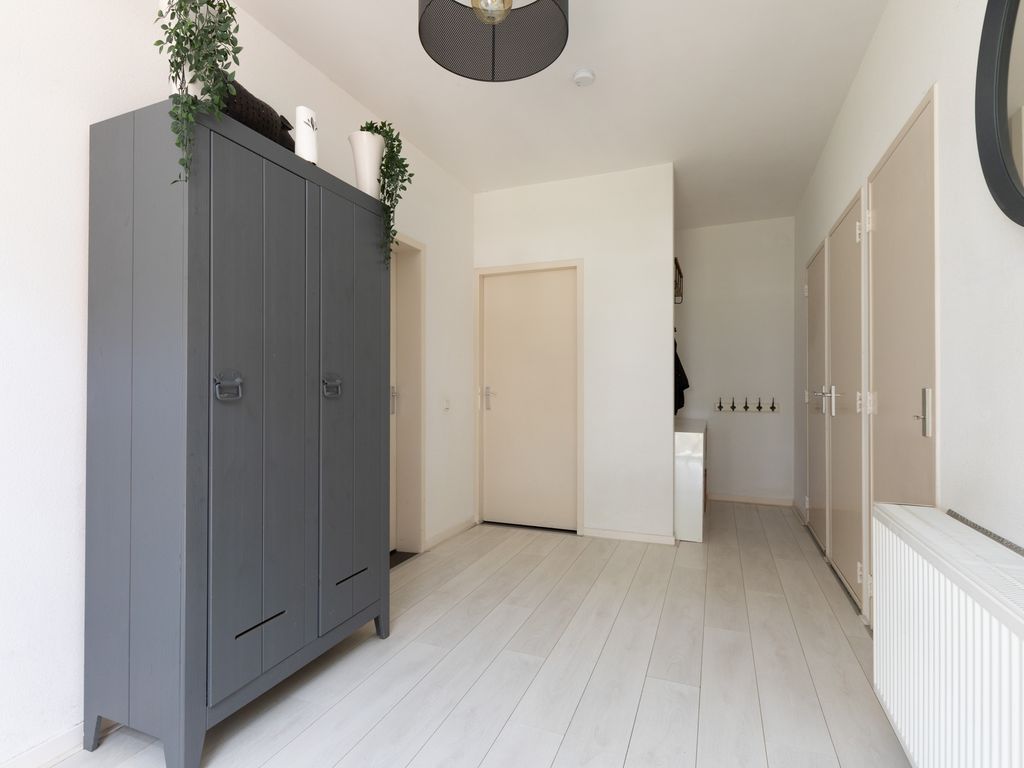 Lammert Scheltesstraat 23, Pingjum
