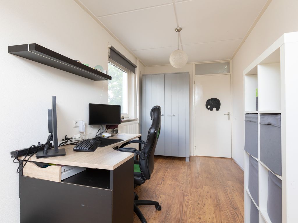 Lammert Scheltesstraat 23, Pingjum