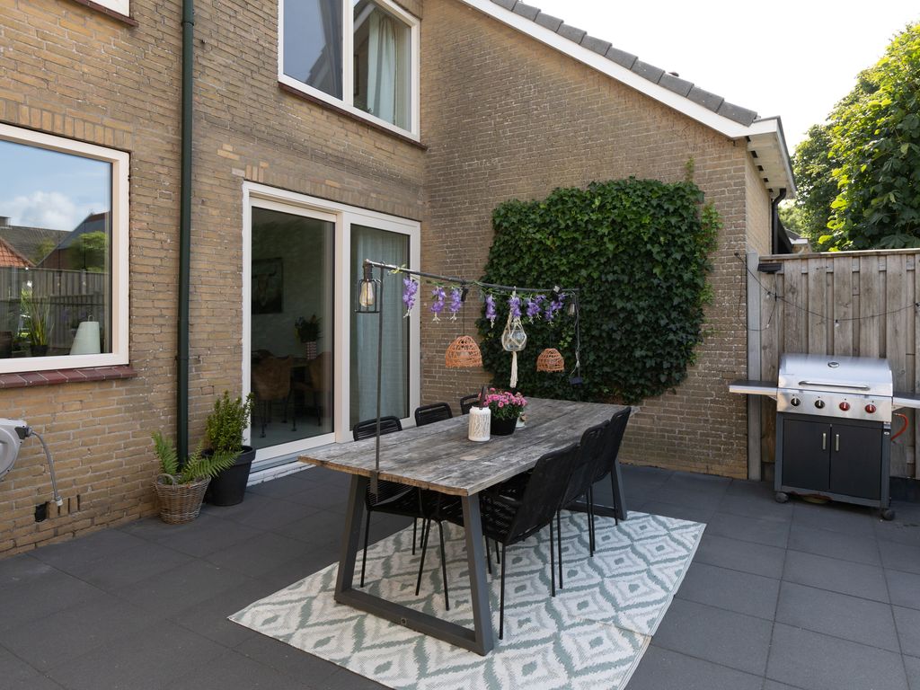 Lammert Scheltesstraat 23, Pingjum