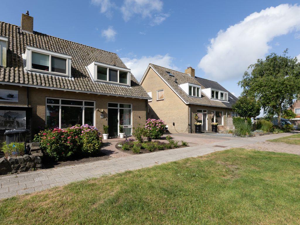 Lammert Scheltesstraat 23, Pingjum
