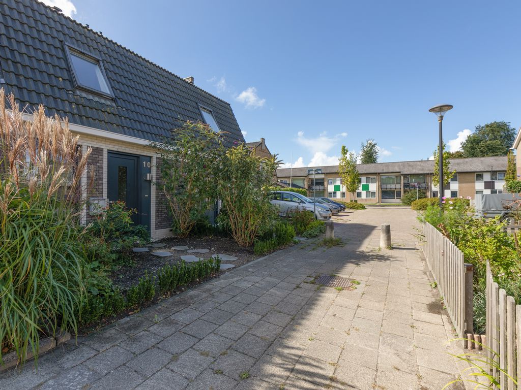 De Greiden 10, Bolsward