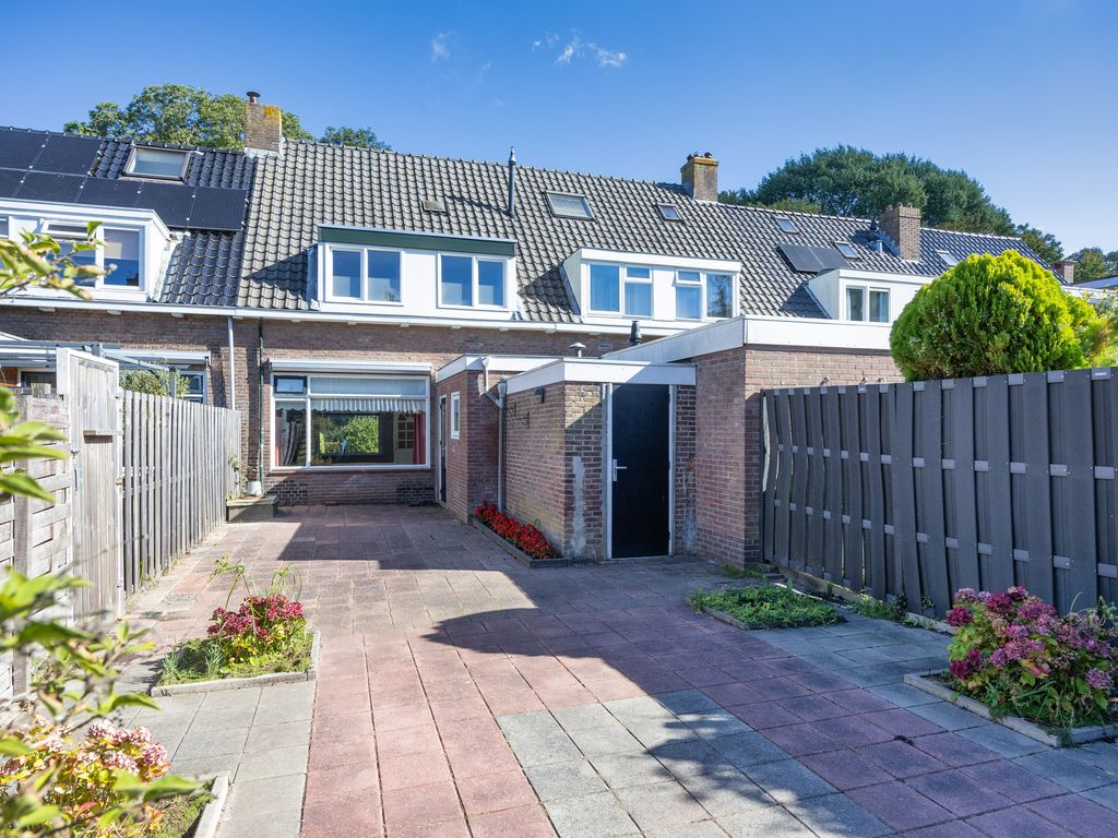 Jelsumerstraat 15, Leeuwarden