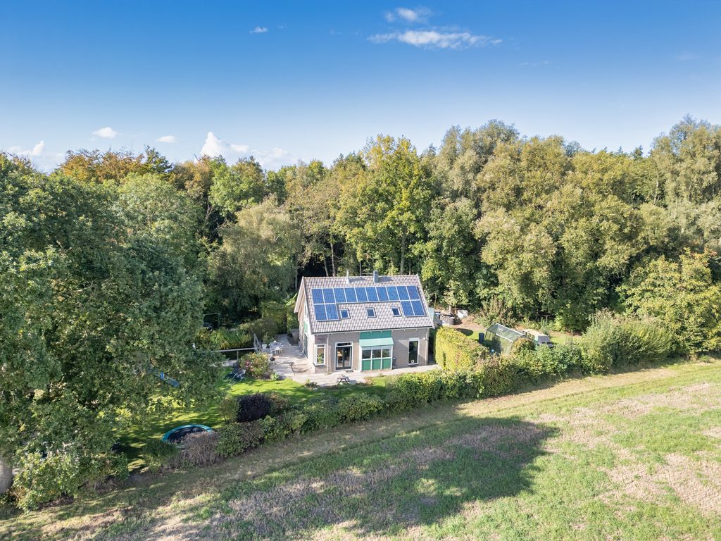 Arumerweg 84, Witmarsum
