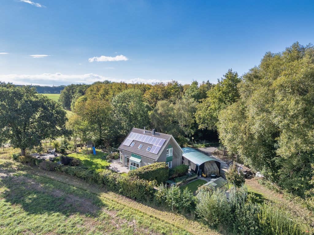 Arumerweg 84, Witmarsum