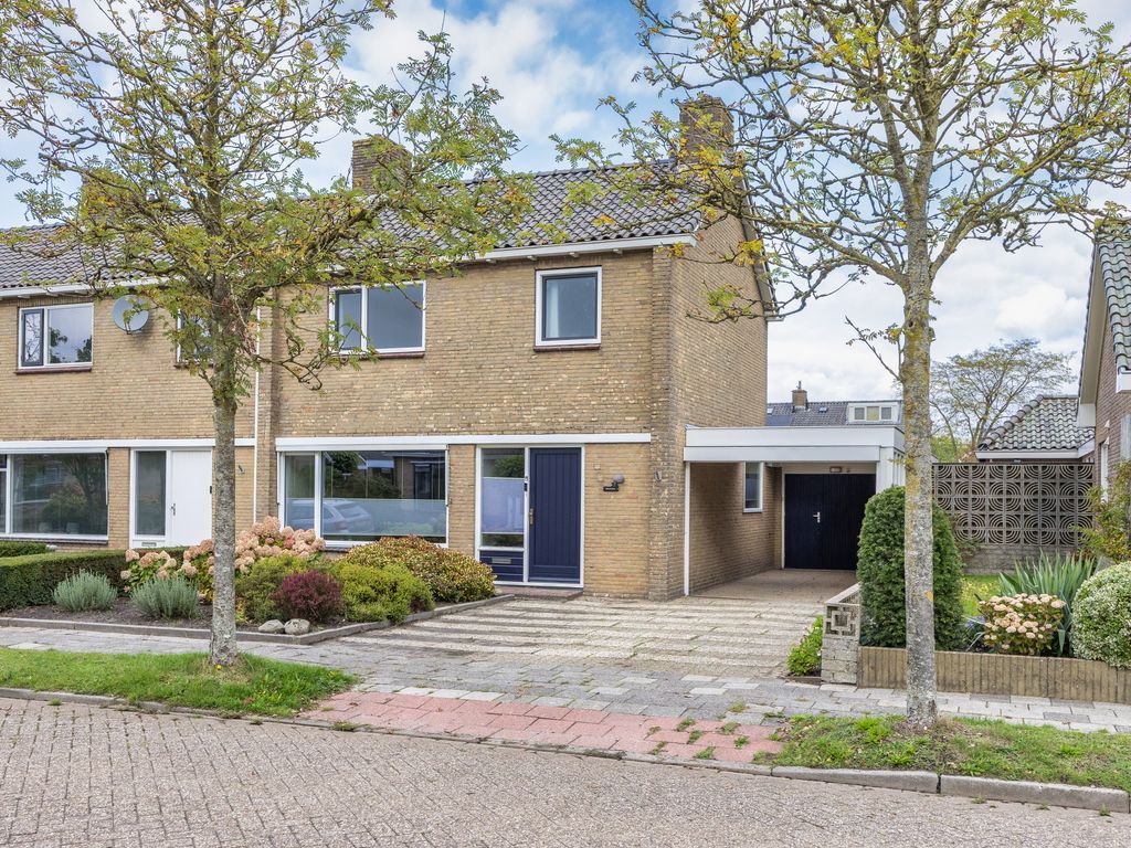 Floridus Campuslaan 26, Bolsward