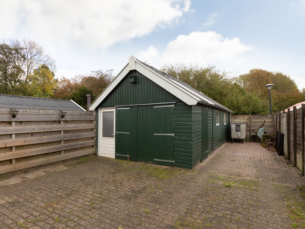 Waaxenserweg 11, Lollum