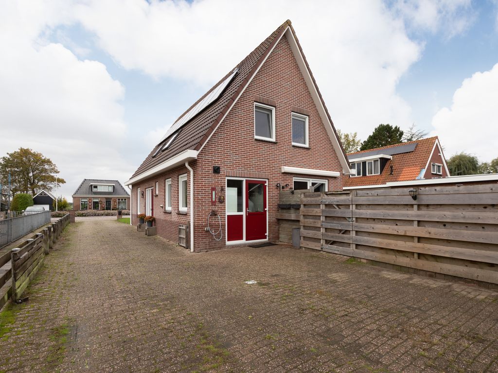 Waaxenserweg 11, Lollum