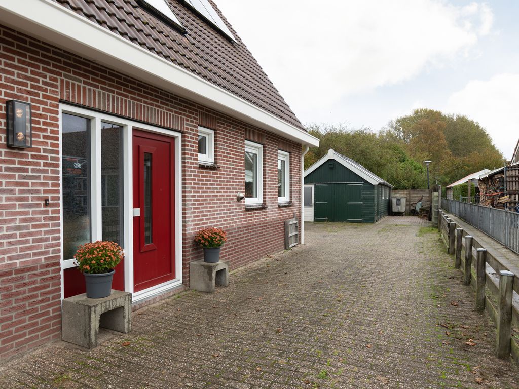 Waaxenserweg 11, Lollum