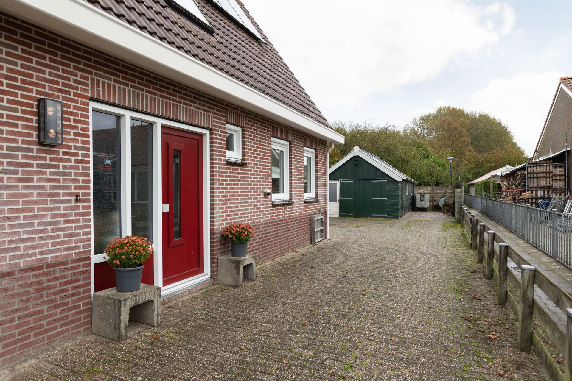 Waaxenserweg 11, Lollum