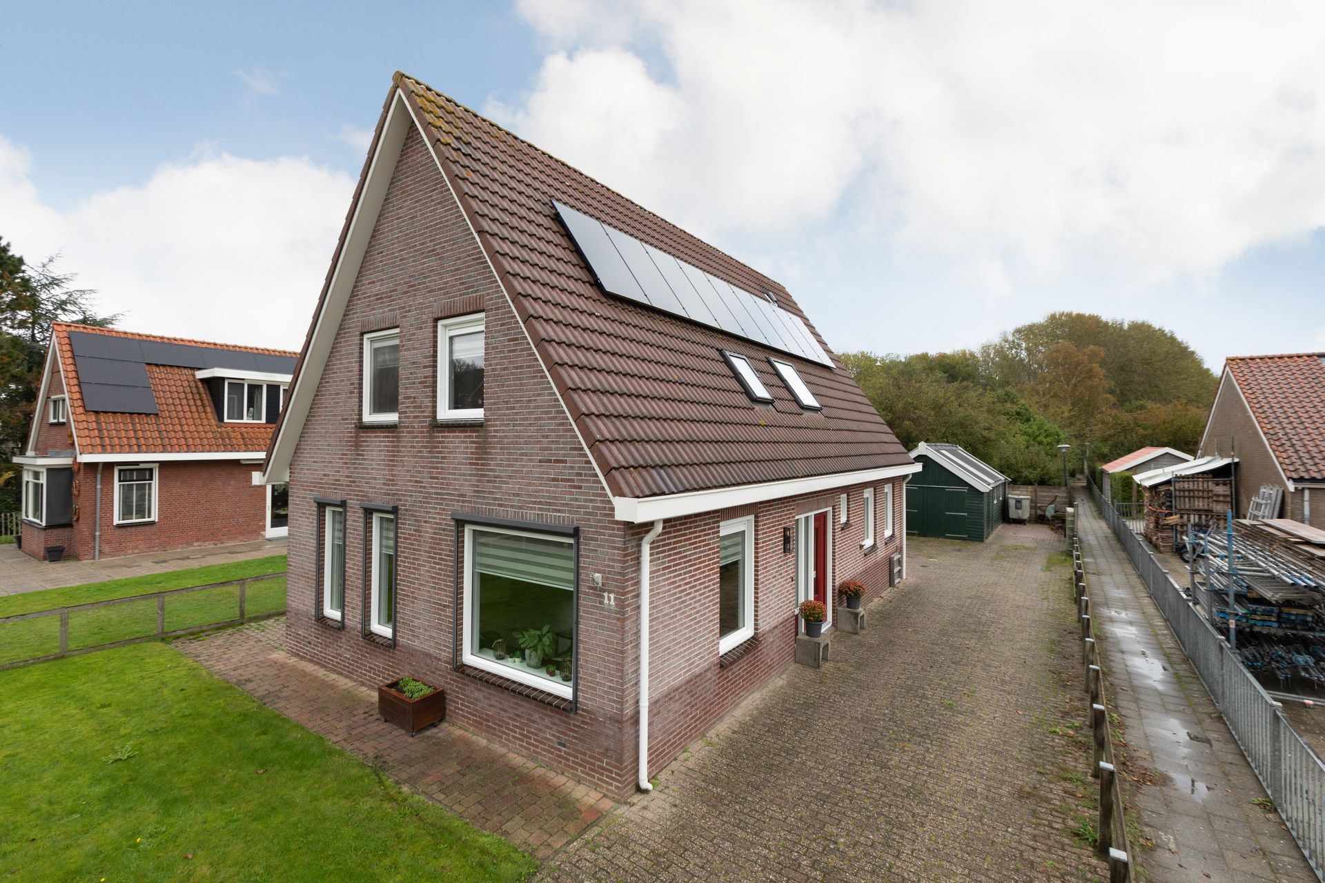 Waaxenserweg 11, Lollum