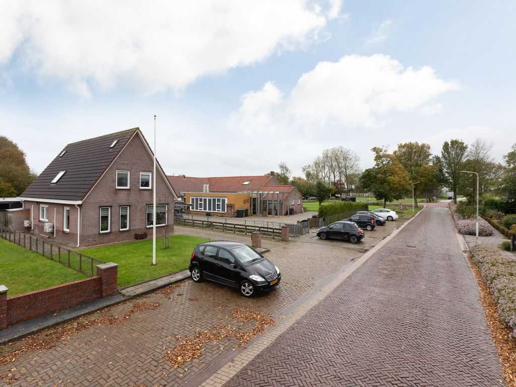 Waaxenserweg 11, Lollum