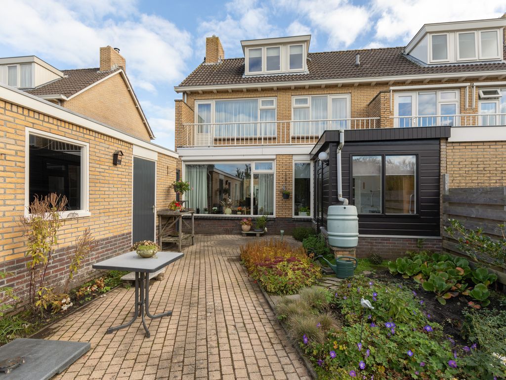 De Slinken 12, Bolsward