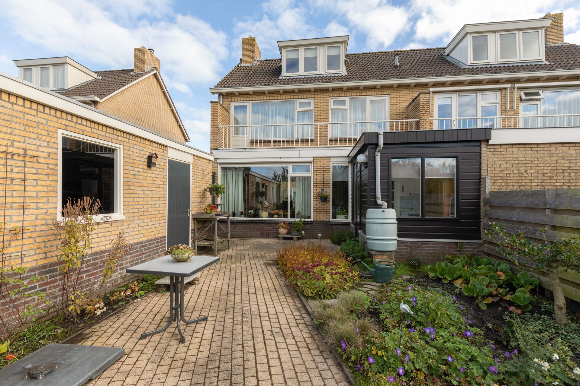 De Slinken 12, Bolsward