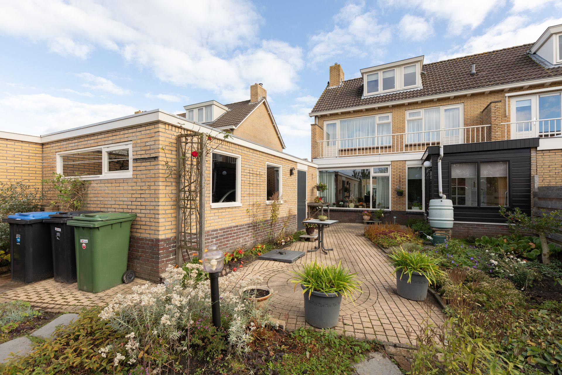 De Slinken 12, Bolsward