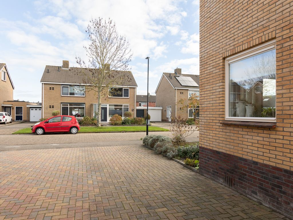 De Slinken 12, Bolsward