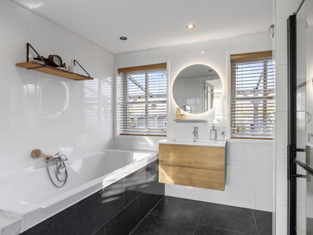 van Camminghaweg 47, Arum