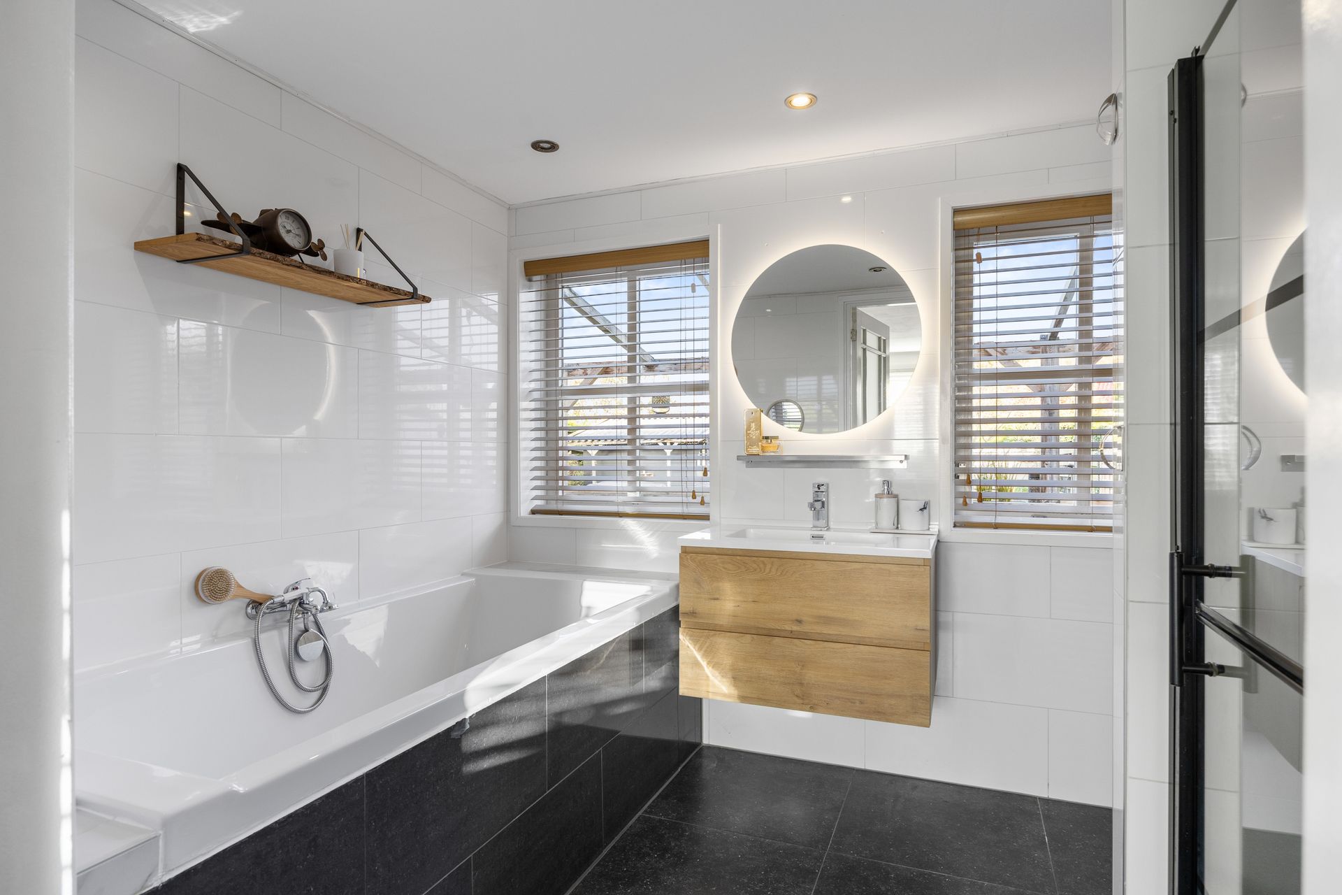 van Camminghaweg 47, Arum