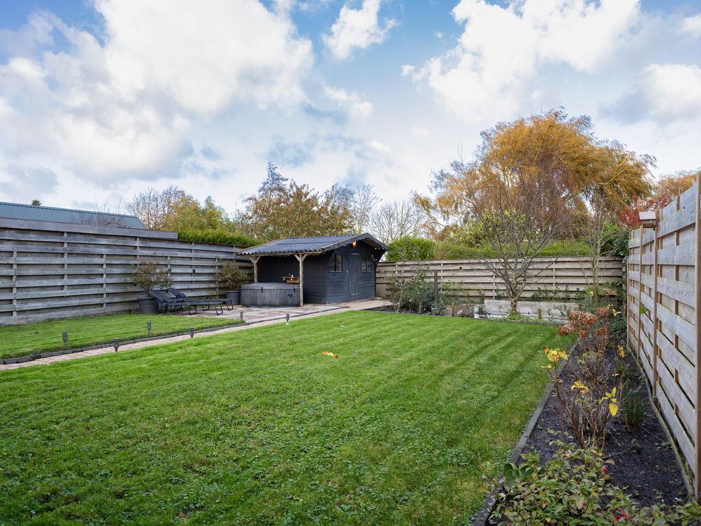 van Camminghaweg 47, Arum