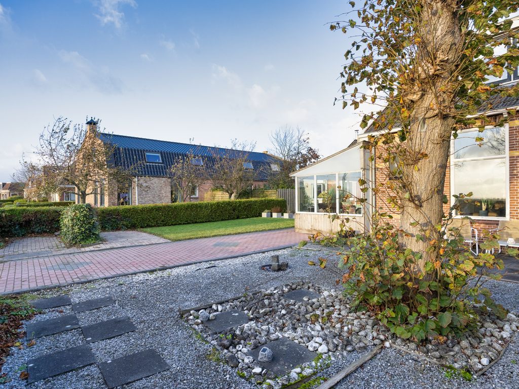 van Camminghaweg 47, Arum