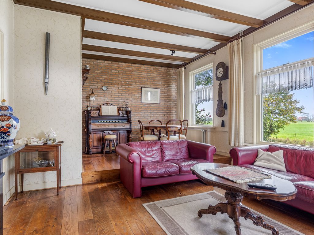 Doniaweg 25, Burgwerd