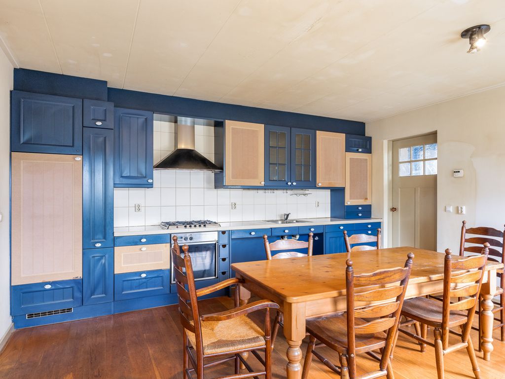 Doniaweg 25, Burgwerd