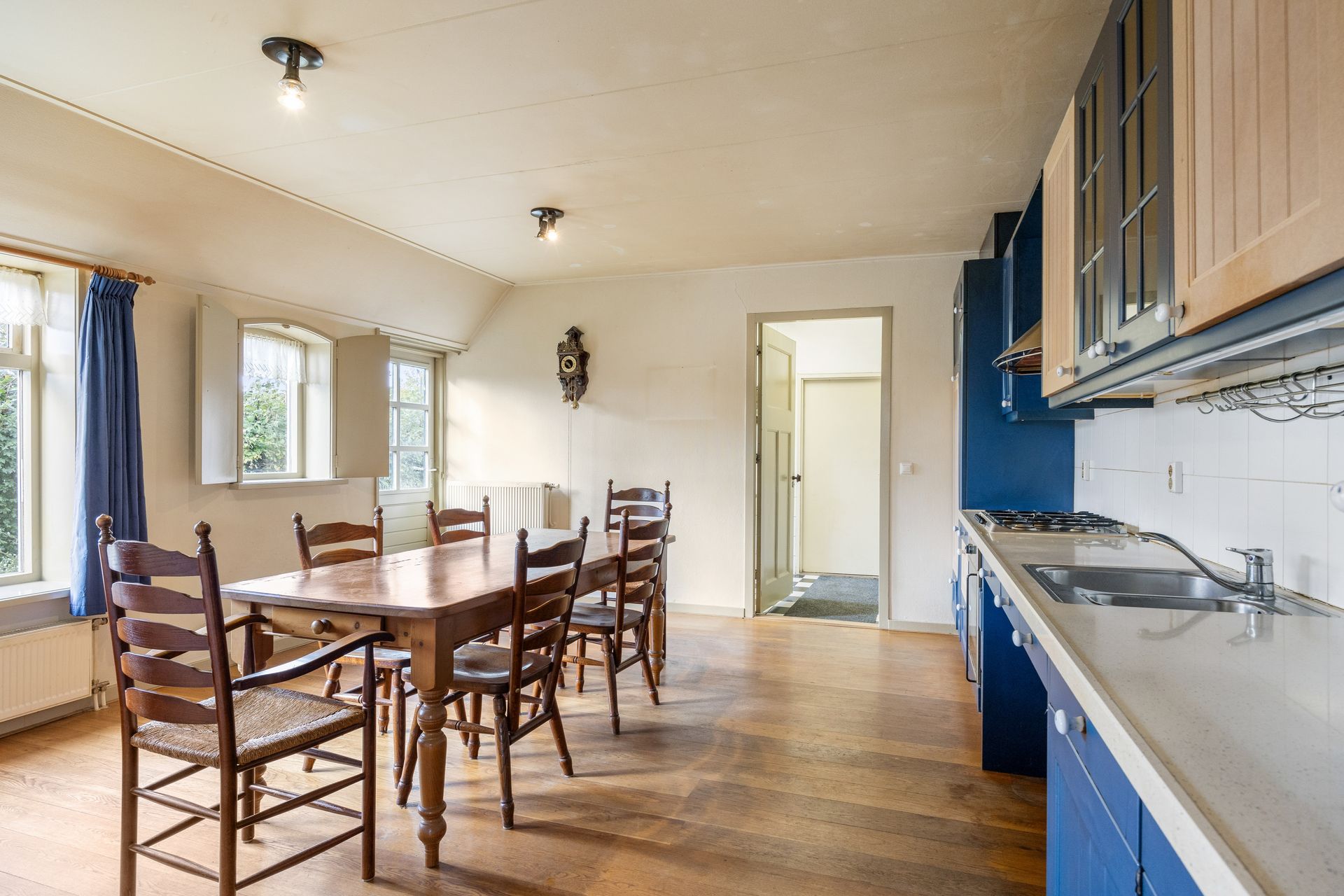 Doniaweg 25, Burgwerd