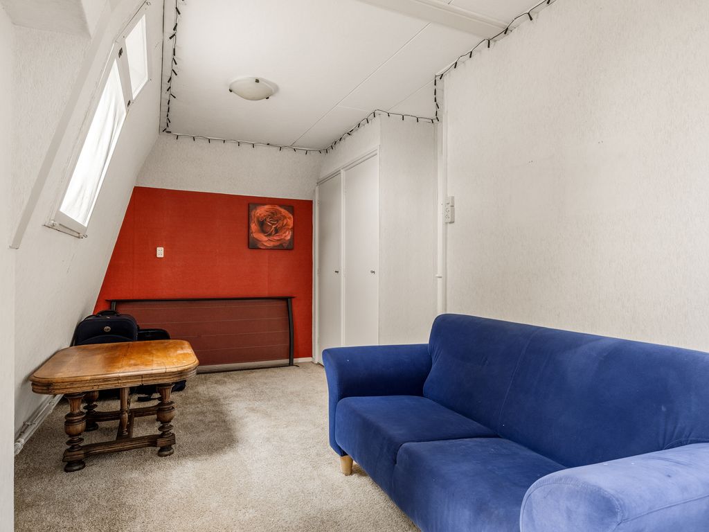 Doniaweg 25, Burgwerd