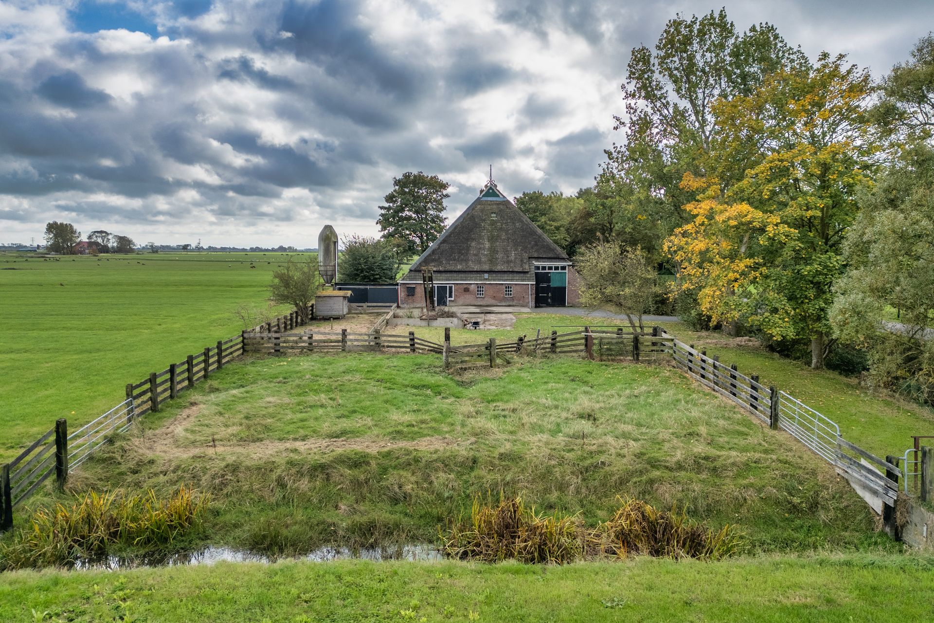 Doniaweg 25, Burgwerd