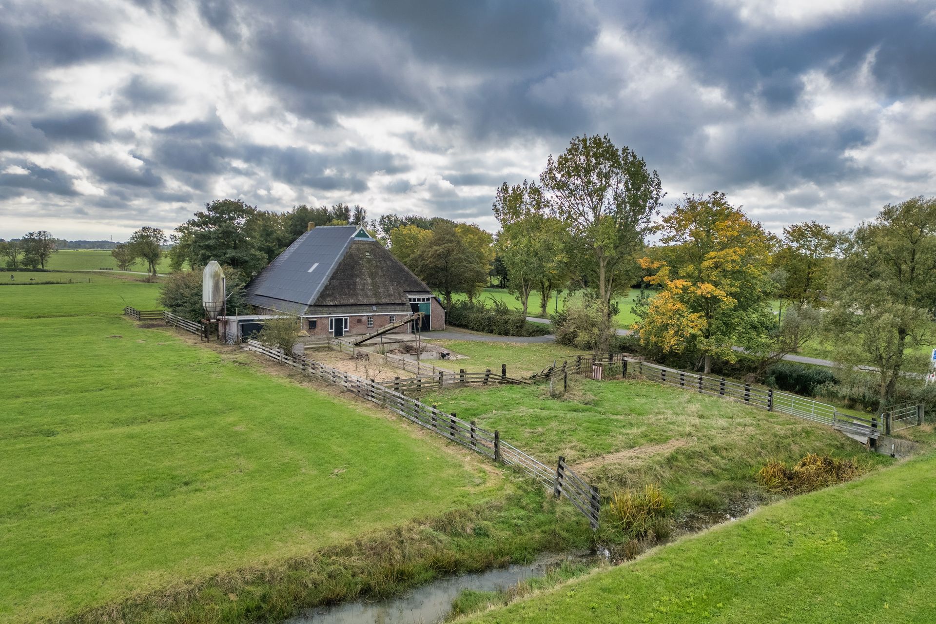 Doniaweg 25, Burgwerd