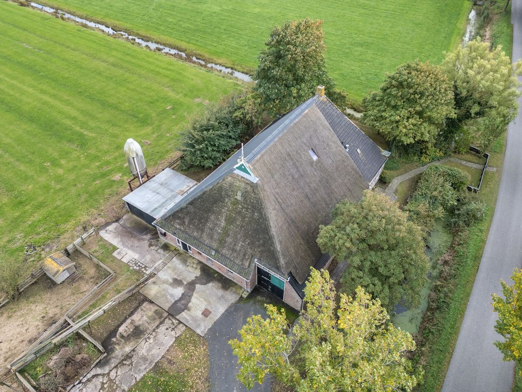 Doniaweg 25, Burgwerd