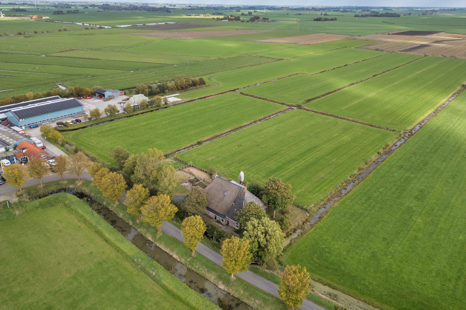 Doniaweg 25, Burgwerd