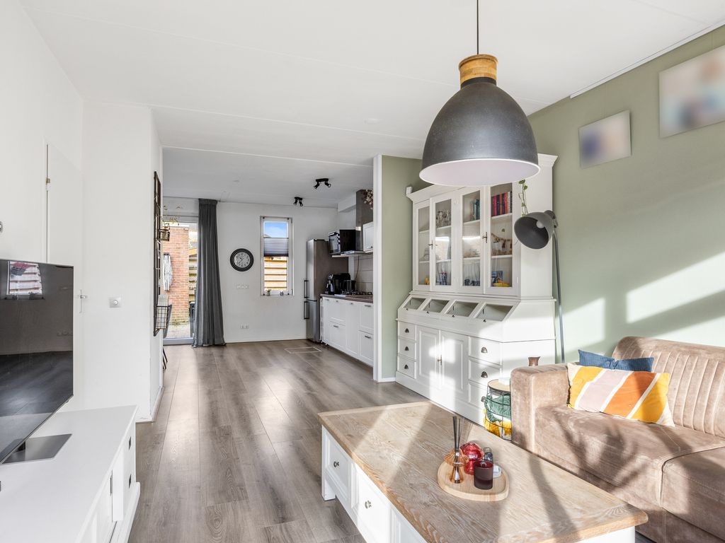 Kerkstraat 23, Pingjum