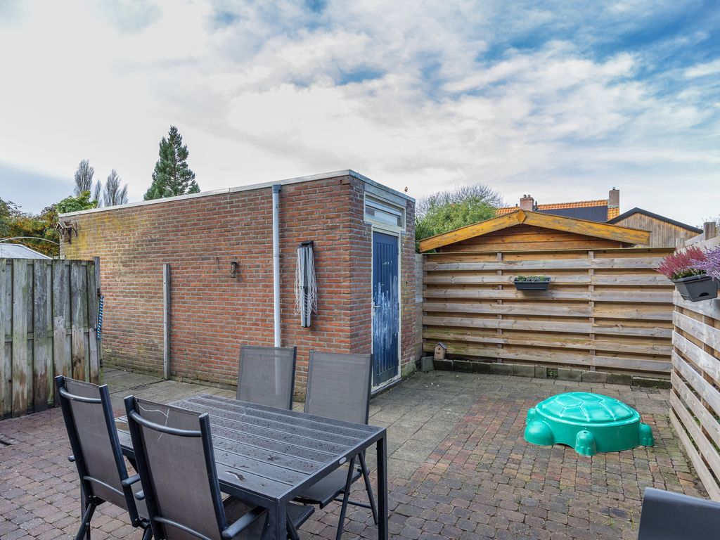 Kerkstraat 23, Pingjum