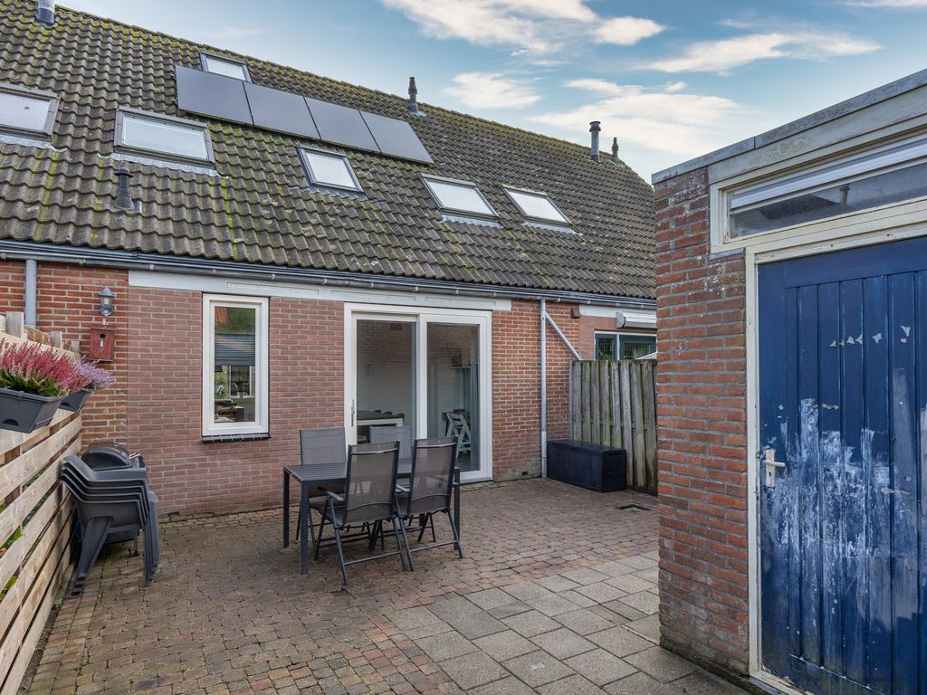 Kerkstraat 23, Pingjum