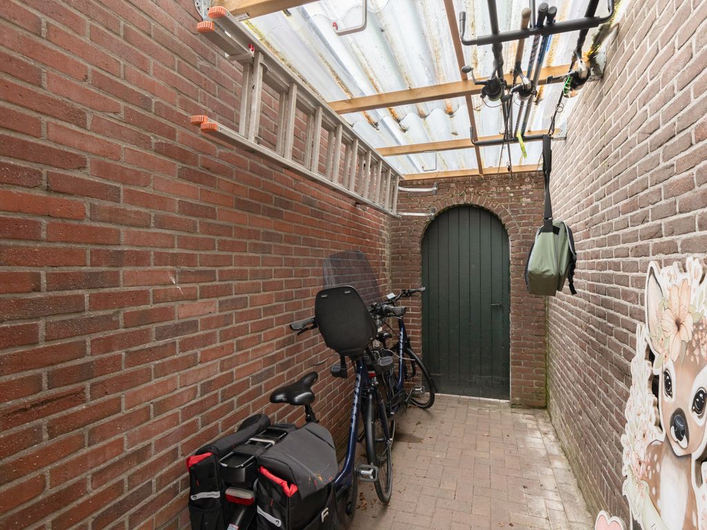 Schoolstraat 22, Burgwerd