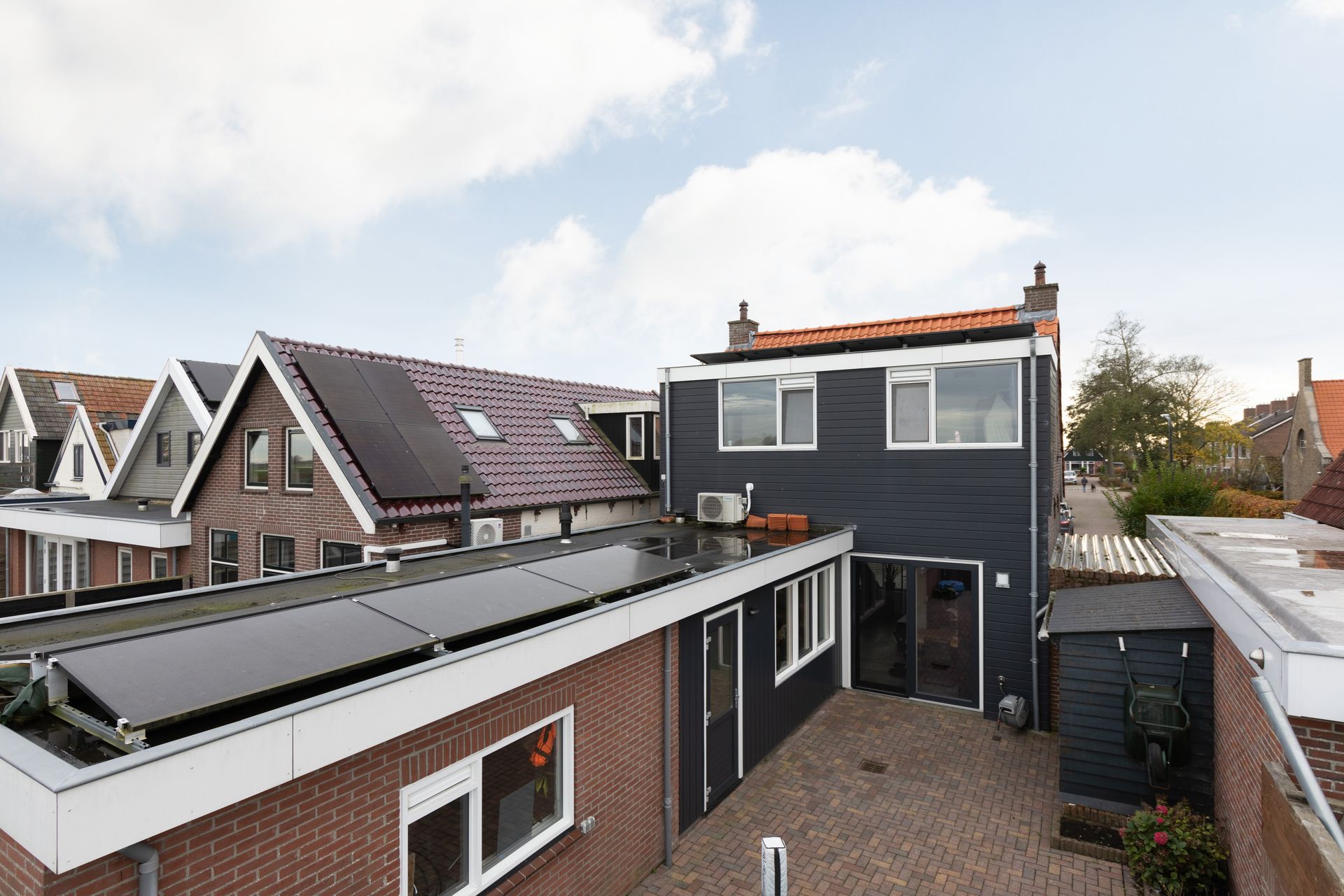 Schoolstraat 22, Burgwerd