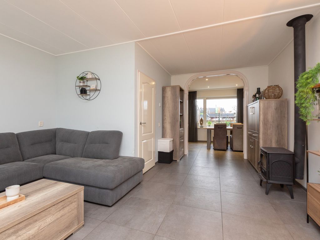 Stêdsfinne 37, Workum