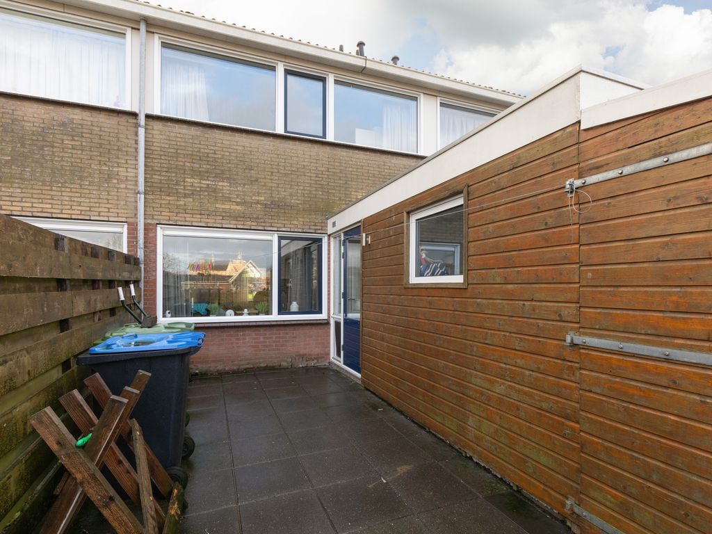 Stêdsfinne 37, Workum