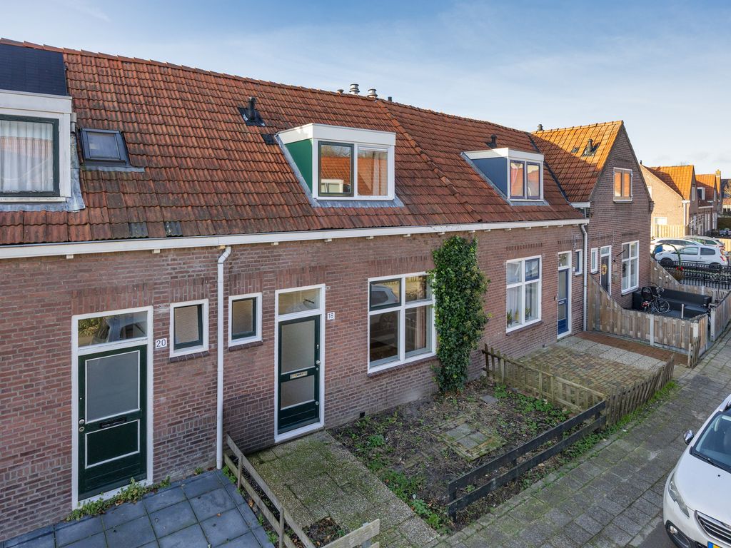 Barent Fockesstraat 18, Leeuwarden