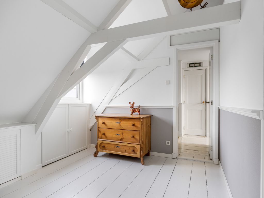 Hottingawei 14, Nijland