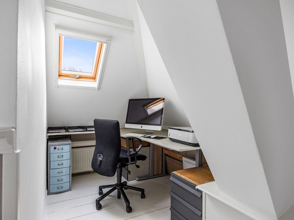 Hottingawei 14, Nijland