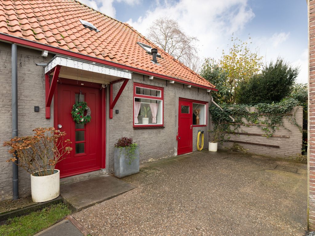 Petronella Moensstrjitte 10, Kubaard