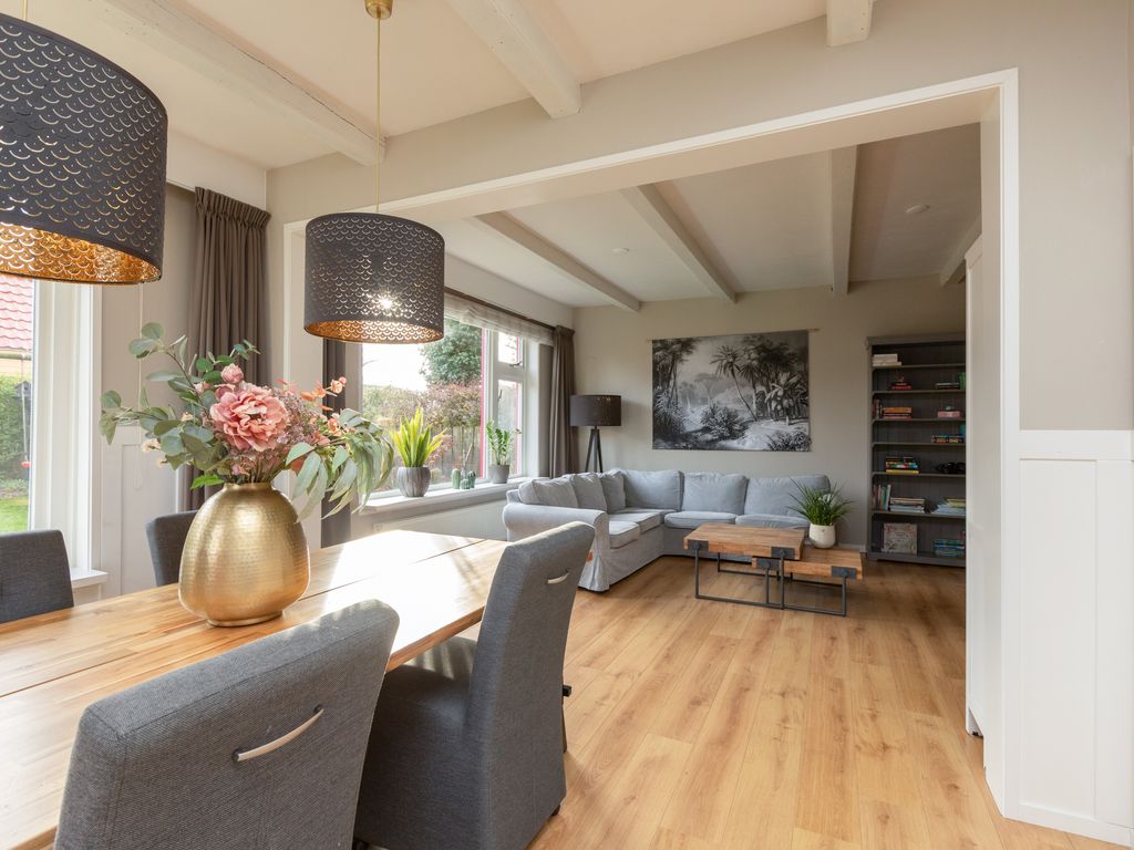 Petronella Moensstrjitte 10, Kubaard