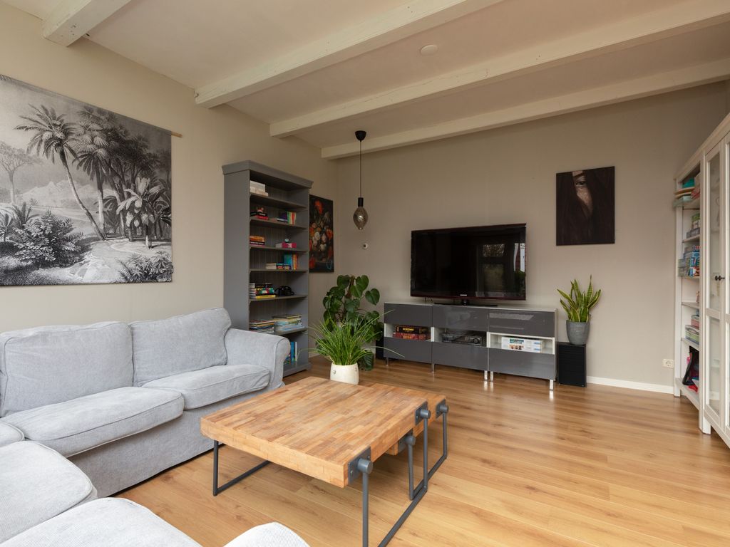 Petronella Moensstrjitte 10, Kubaard