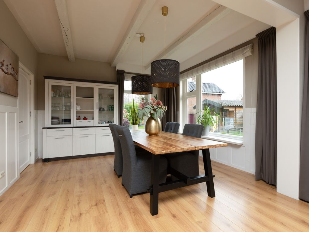 Petronella Moensstrjitte 10, Kubaard