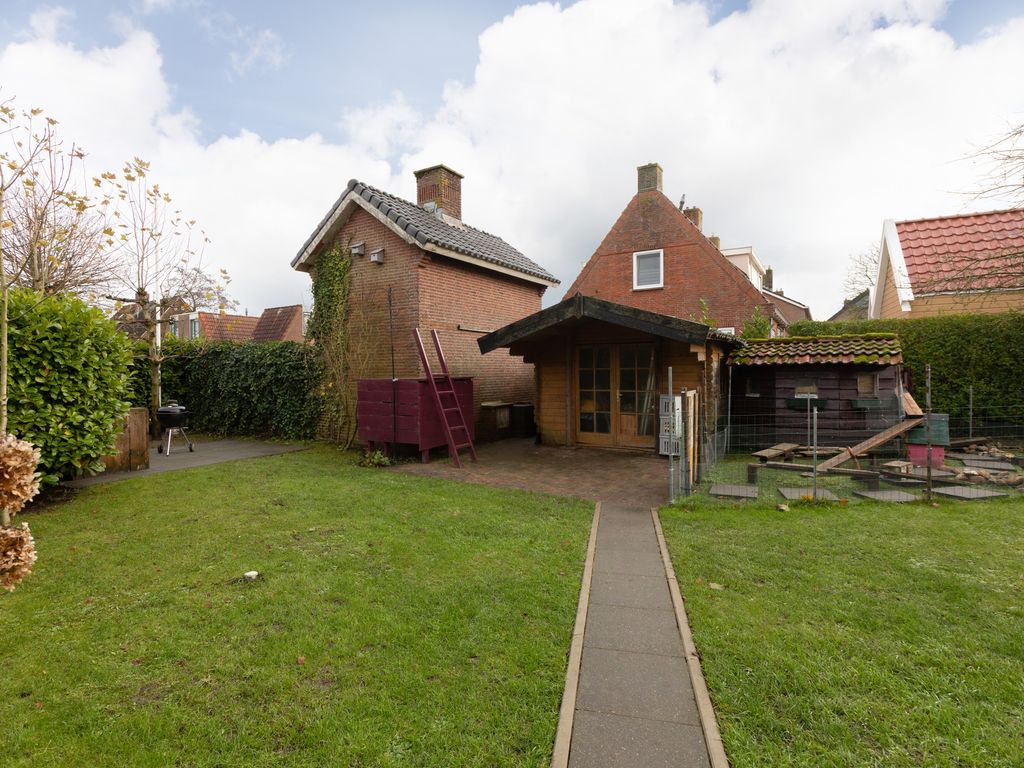 Petronella Moensstrjitte 10, Kubaard